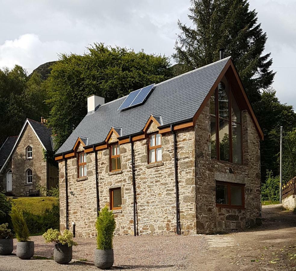 The Armoury Villa Glenfinnan Eksteriør billede